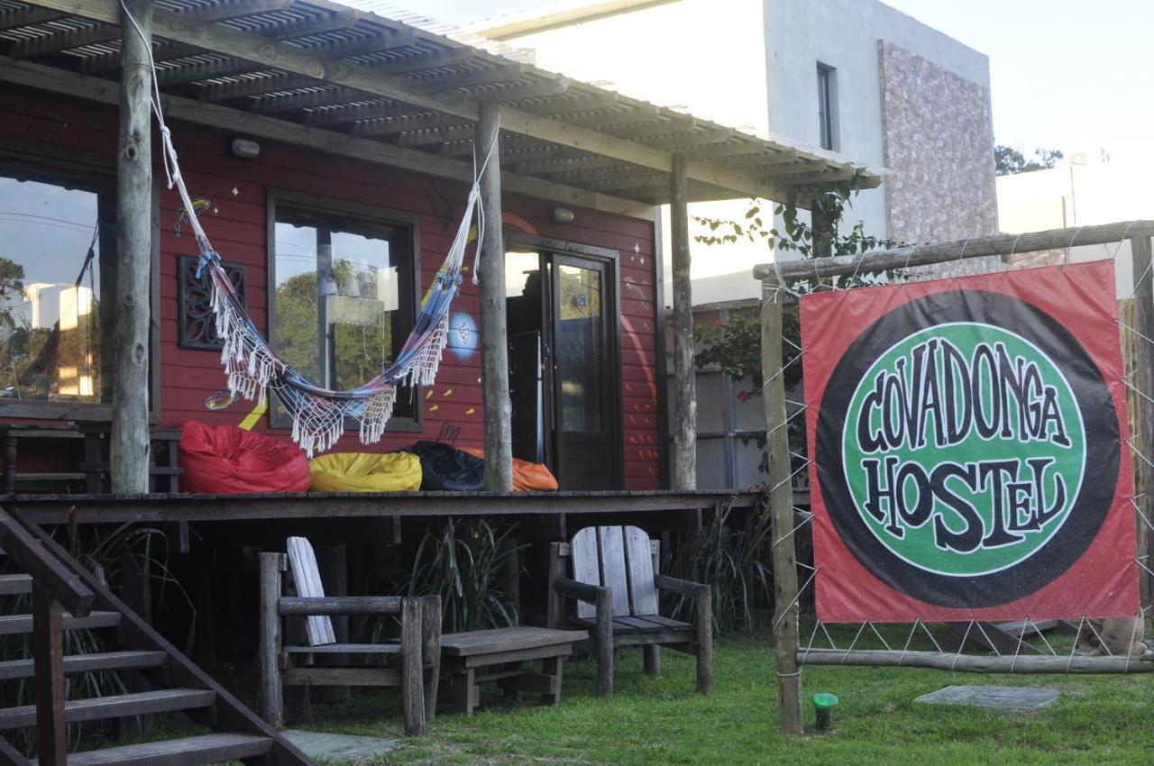 Hostel Covadonga ลาเปเดรรา ภายนอก รูปภาพ